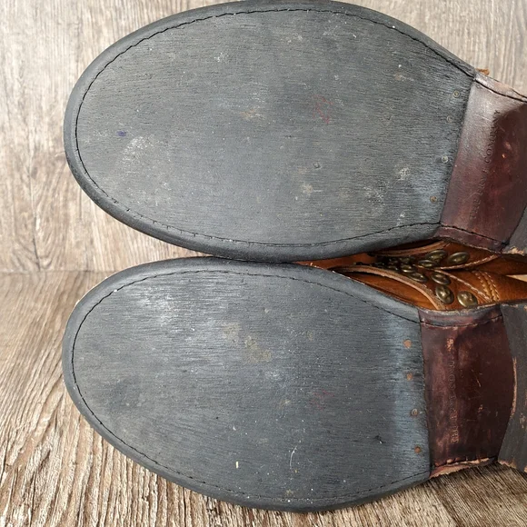 Frye Jenna Women's 6 B Brown Distressed Leather Studded Moto Short Buckle Boots - Picture 8 of 13